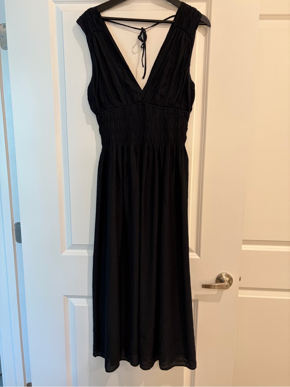 Abercrombie & Fitch Black V-Neck Maxi Dress size L - Picture 2 of 8